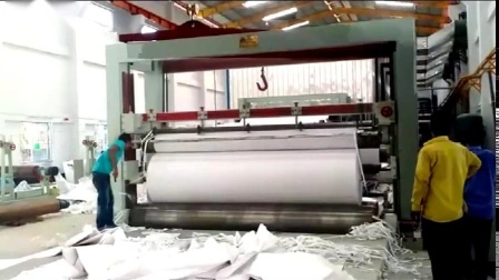 Macchina ribobinatrice automatica per apparecchiature per il riciclaggio della carta da macero